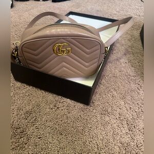 Gucci GG Marmont mini shoulder bag.